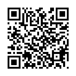 身上的衬衫纽扣都被他撕得掉了一个二维码生成