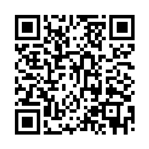 身体几乎是下意识的往旁边这么一钻二维码生成