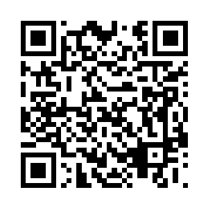 身子瞬间增长成了一名五米多高的巨人二维码生成