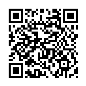 身穿粗麻衣裳的老人这一平淡无奇的起手式二维码生成