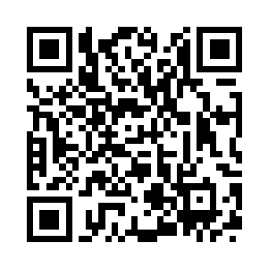 身边两名黑衣人死死把他夹在了中间二维码生成