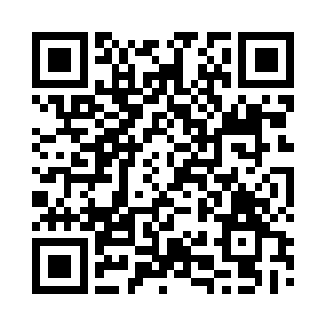 身边的侍从立即神色紧张地帮他拍后背二维码生成