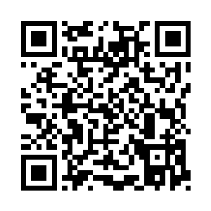 车子在本来就不是很宽阔的路面上的打着转二维码生成