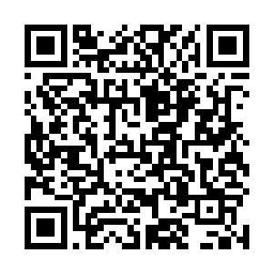 车或者外在的东西不是衡量一个人是否值得交往的根本二维码生成
