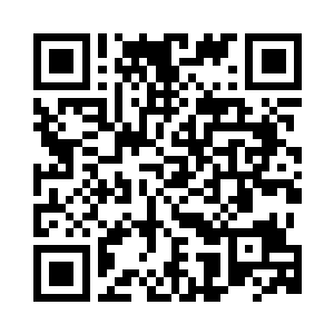 转动眸光看着飞在半空中的小蝴蝶二维码生成