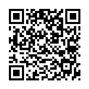 转眼之间就是便是了一个三头六臂的庞然大物二维码生成