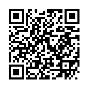 转眼间两人站立的位置完成了互换二维码生成