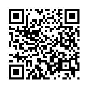 轰隆隆的声音渐渐远去……然而又瞬间靠近二维码生成