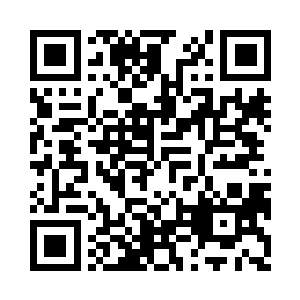 轻装便行的一行队伍就从北堂国皇宫出发二维码生成