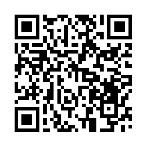 轻车熟路地来到了一家奢华的店铺外二维码生成