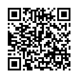 轻轻地在澹台明月的额头上亲了一下二维码生成