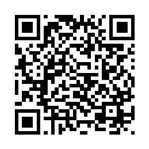 轻轻拨开那些华丽花哨的贴身衣物二维码生成