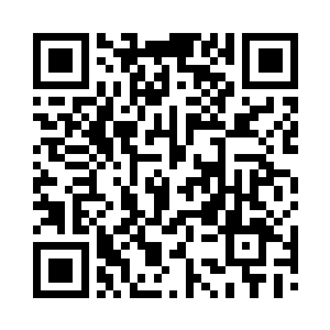 轿车里面的沈笑薇也注意到了白振东的存在二维码生成