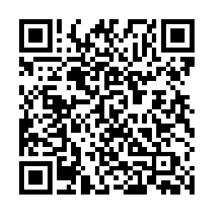 辛德勒这才意识到自己的挥霍和享受葬送了多少条生命二维码生成