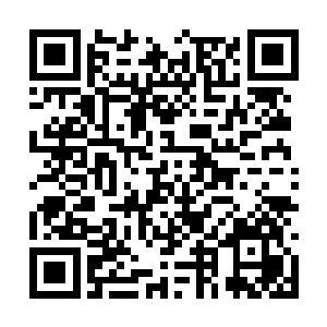 边学道轻而易举地找到了徐尚秀现在用的电子邮箱二维码生成