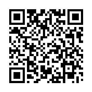 迅速在我的头顶上形成了一个白雾世界二维码生成