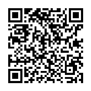 过去我与他伯父和父亲都交好……一晃眼这么些年了二维码生成