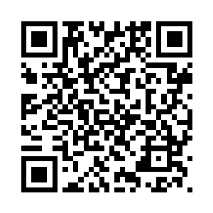 迈克尔意识到已经有人跟上了阿瑟二维码生成