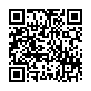 迎面而来的一阵弹雨打得这片小树林落叶纷飞二维码生成