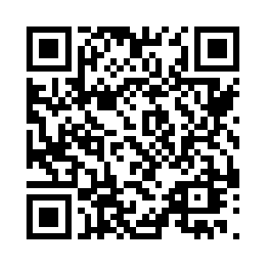 还不如这逼着他跟他们三个人死战到底二维码生成