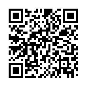 还傻傻的让君无妄给看光光了才反应过来二维码生成