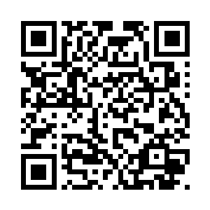 还在她的pp上轻轻的拍了一下……二维码生成
