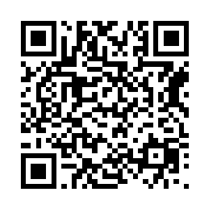 还打起精神招待了从乡下来的亲戚们二维码生成