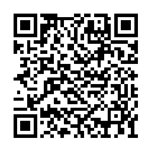 还是和盛宁柏两人费了九牛二虎之力才挤到堂上二维码生成