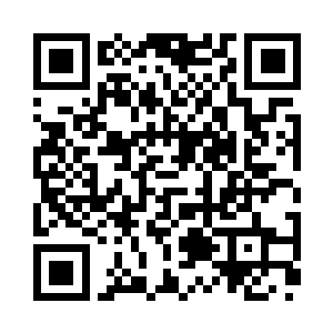 还是成功的被君少剥光了身上的衣服……二维码生成