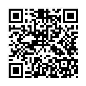 还曾回忆曾经与亲人所经历的一幕幕二维码生成