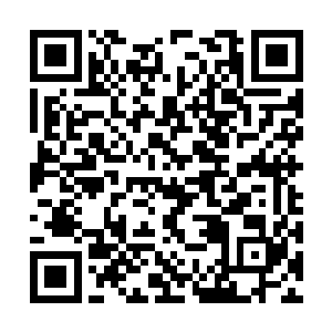 还有一艘被打烂穿透的同时来了一个快速的大转弯二维码生成