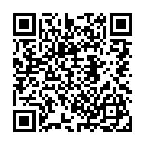 还有一辆大型消防车却因为占道经营和违章停车的缘故二维码生成