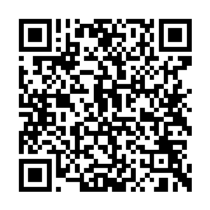 还有学生装……小希简直成了一个性感的小妖精二维码生成