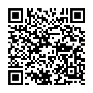还有平日食堂门口总有那么几个人在抽烟或者聊天二维码生成