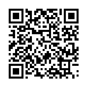 还有徘徊在夜色中的站街女长长吐了口气二维码生成