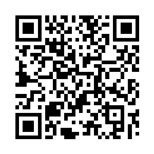 还有我还有三位中国朋友在这里读书二维码生成