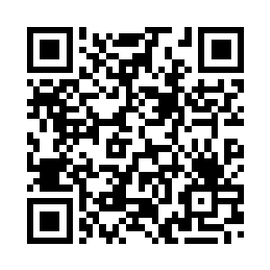 还用一种特别羡慕的目光望着云萱二维码生成