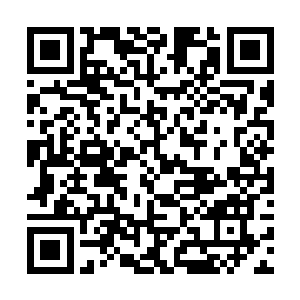 还能看到装甲之下他那被烈焰焚烧得皮开肉绽的身体二维码生成