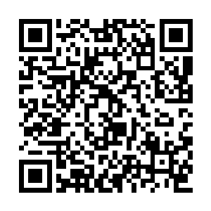 这一切跟他的才华和惊人的个人魅力是分不开的二维码生成