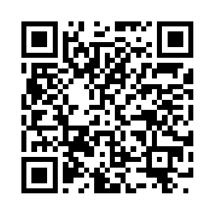 这一幕落在拓拨野与白衣青年男子眼中二维码生成