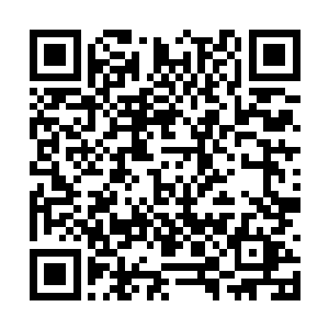这一次比试地点安排在上次高衙内他们演戏的地方二维码生成