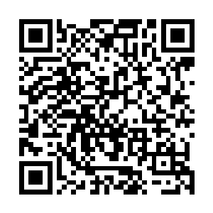 这一次问话的是青索她目光紧紧的盯着中年男子神色凝重二维码生成