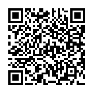 这一点从他们身上的带的窃听器和摄录器材就能看出来二维码生成