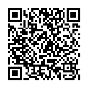 这一群链魔的出现对两人来说都不是什么好消息二维码生成