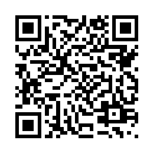 这三个人咽喉似乎被某种利齿咬过二维码生成