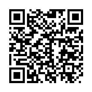 这三位皇级炼药师都在闭门研究他们的新药方二维码生成