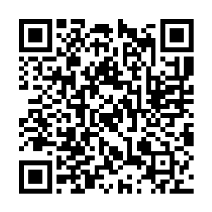 这三家人兴冲冲的找了买卖的地契文书和银子出来二维码生成