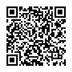 这不仅说明只爱自己的女人是个生活不检点的脏女人二维码生成