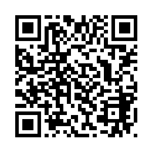 这世界上的女人追求的无外乎两种二维码生成