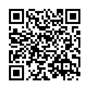 这个叫做莱利的经纪人端起咖啡喝了一口二维码生成